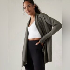 Athleta Pranayama Wrap –Dark Gray– Size M | Ultra-Soft Lounge Layer